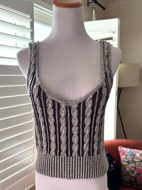 Forever 21 Black and Light Gray Cable Knit Tank Top